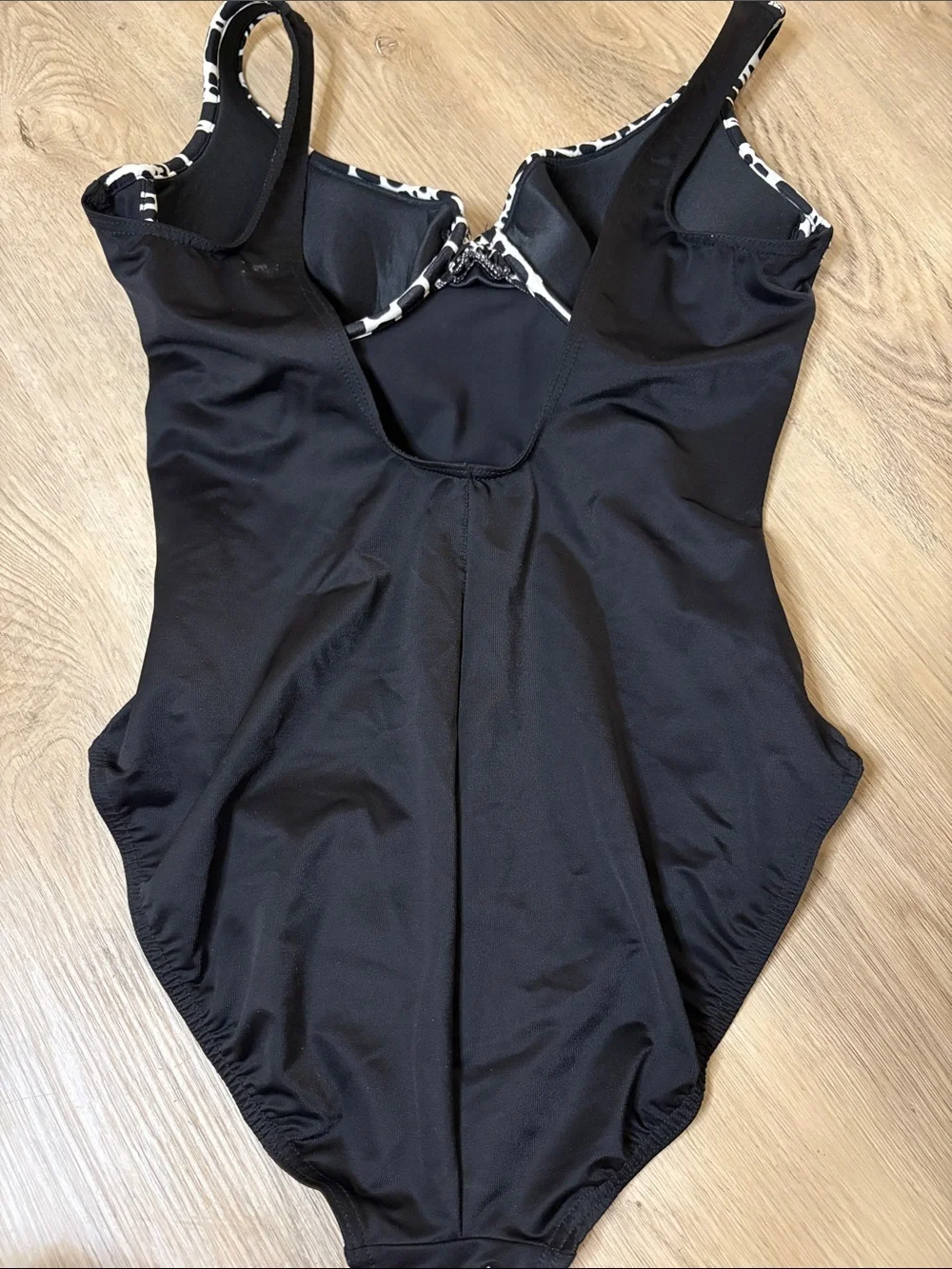Miraclesuit look 10